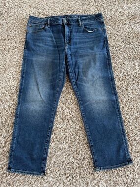 American Eagle Outfitters Men’s Relaxed Dark Blue Jeans